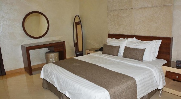 Mandarin Hotel Apartments image 29